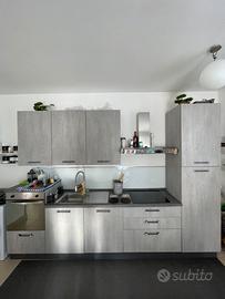 Cucina super moderna cemento bronx