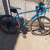 triban RC 120  gravel elettrificata 