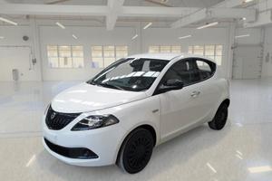 LANCIA YPSILON 1.0 FIREFLY 70 CV HYBRID SILVER 5 P