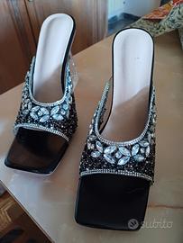 sandali da cerimonia con strass e tacco gioiello n
