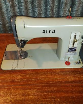 MACCHINA DA CUCIRE VINTAGE ALFA