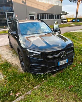 Mercedes GLB 200D 4 MATIC 