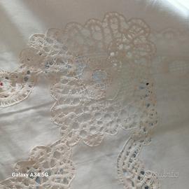 tovaglia in lino a mano pizzo tombolo