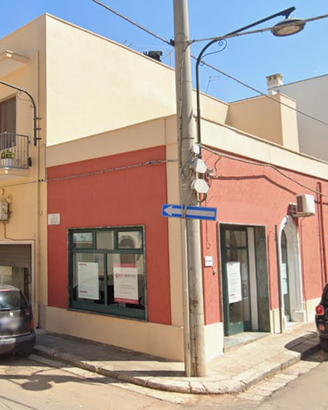 Locale Commerciale Angolare di 55 mq