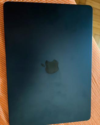 MacBook Air M2 13 “