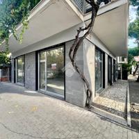 NEGOZIO A ROSETO DEGLI ABRUZZI