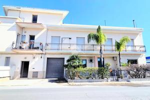 CASA SEMINDIPENDENTE A MANDURIA