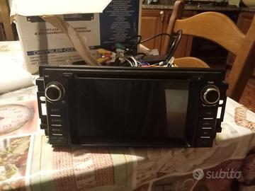 autoradio usata pochi mesi 