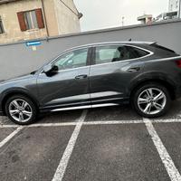 AUDI Q3 SPORTBACK S LINE 1.5 BENZINA 150 CV