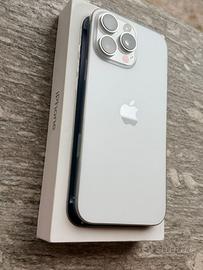 IPHONE 16 PRO MAX 256 GB TITANIUM