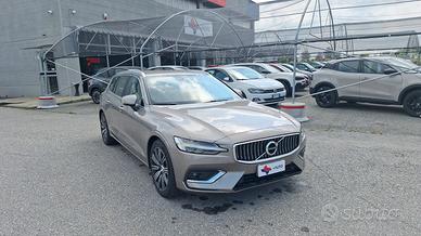 Volvo V60 B4 (d) Geartronic Momentum Business Pro
