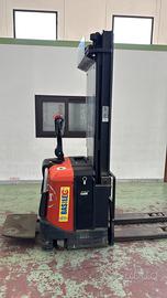 Traspallet elevatore elettrico