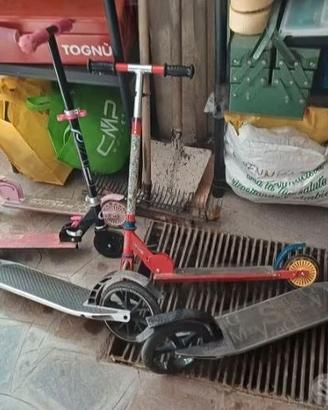 Monopattini adulti e bambi 2+2