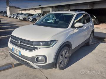 Volkswagen T-Cross 1.6 TDI DSG - 2020
