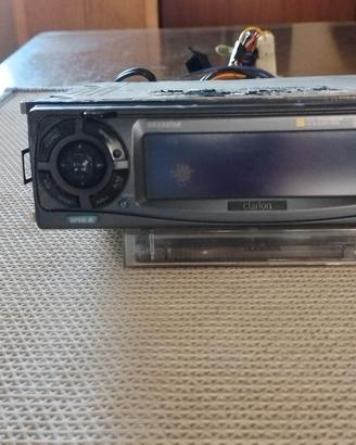 Lancia Delta evo-autoradio Clarion DRX9375R