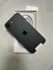 Apple Iphone 16E Nero 256GB