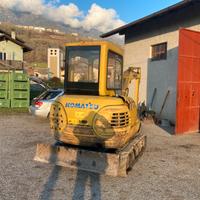 Scavatore komatsu PC35R