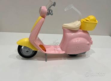 Vespa Barbie