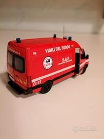 Modellini dei Vigili del Fuoco Italiani