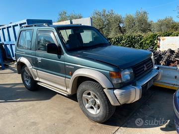 Mitsubishi pajero