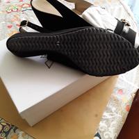 DÉCOLLETÉ CON ZEPPA 