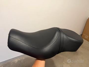 Sella harley davidson 883 originale