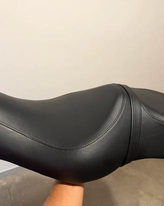 Sella harley davidson 883 originale