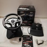 Volante e pedali per ps1 della Mclaren