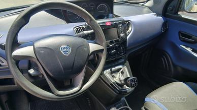 lancia y 2016 gpl
