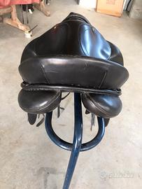 Sella dressage