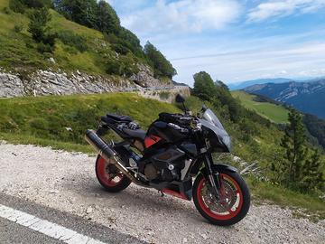 Aprilia Tuono 1000 R  OLD ricambi usati
