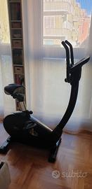 Cyclette Toorx BRX 100 PARI AL NUOVO MAI USATA