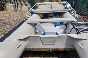 Gommone Honwave t40 ae3 + Motore