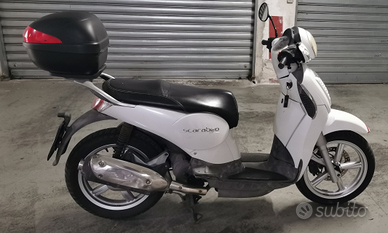Aprilia Scarabeo 125 i.e