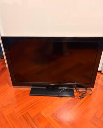 Televisore da 32 pollici FULL HD 1080p