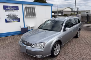 Ford Mondeo Ghia 2.0 TDCi