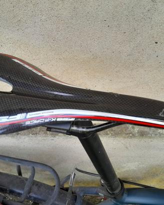 Sella carbonio FSA K-force