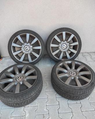 Cerchi in lega Volkswagen 18" – buone condizioni