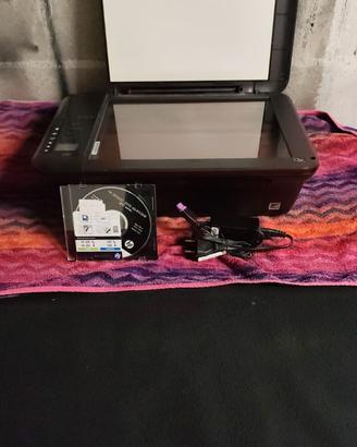 Stampante HP Deskjet 3050 (J610 Series)