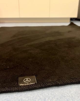 Set Tappetini Mercedes GLB Originali