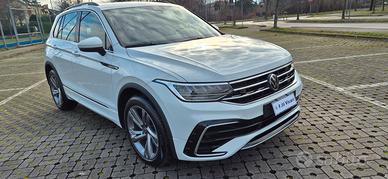 Volkswagen Tiguan 2.0 TDI R-LINE 150CV DSG