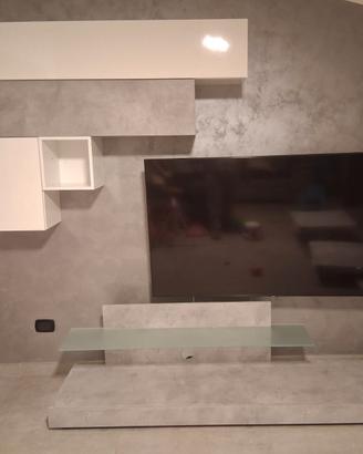 Parete attrezzata moderna come nuova 400 €
