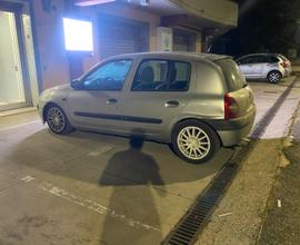 RENAULT Clio 2ª serie - 2005