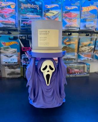 Ghostface porta candela per Halloween. 
