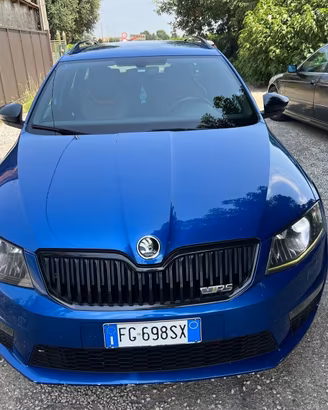 Skoda Octavia 2.0 TDI DSG Wagon RS