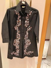 camicia donna nera ricamata con fiori