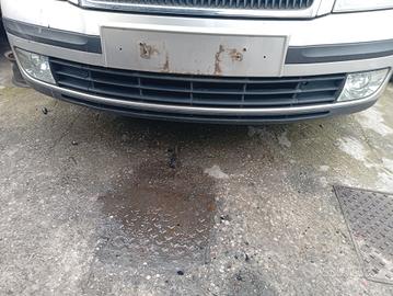 Paraurti anteriore Skoda Octavia anno 2007 sw