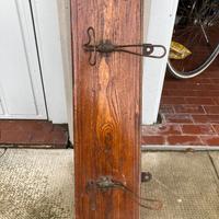 Attaccapanni in legno massello