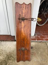 Attaccapanni in legno massello