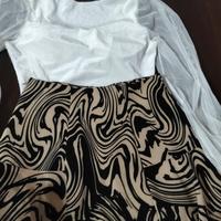 Completo gonna a pantaloncino e maglietta corta 